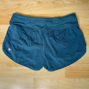 Lululemon Speed Up Low-Rise Lined Running Shorts 2.5" - Teal - Size 6